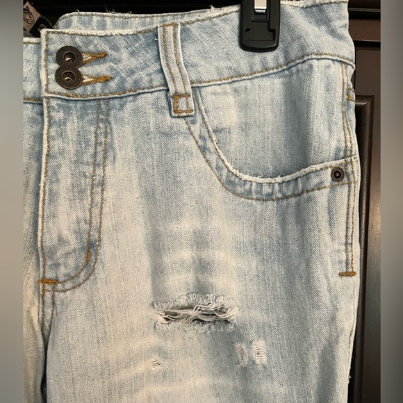 Dollhouse Y2K Rock & Roll Distressed Jeans - Picture 3 of 6